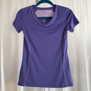 *SOLD* REI Womens Short Sleeve Shirt in Purple